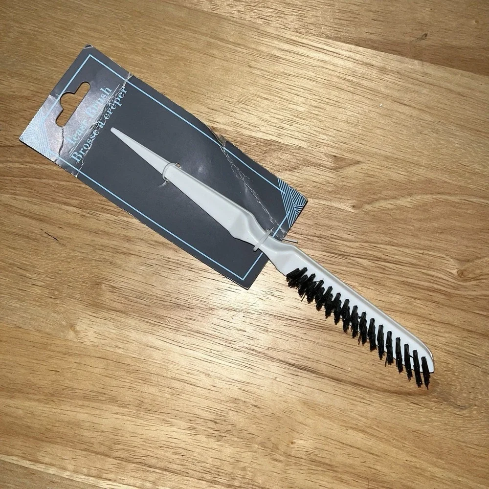 Teasing Hair Brush for Women‎ Nylon Bristle Salon Backcombing & Styling
